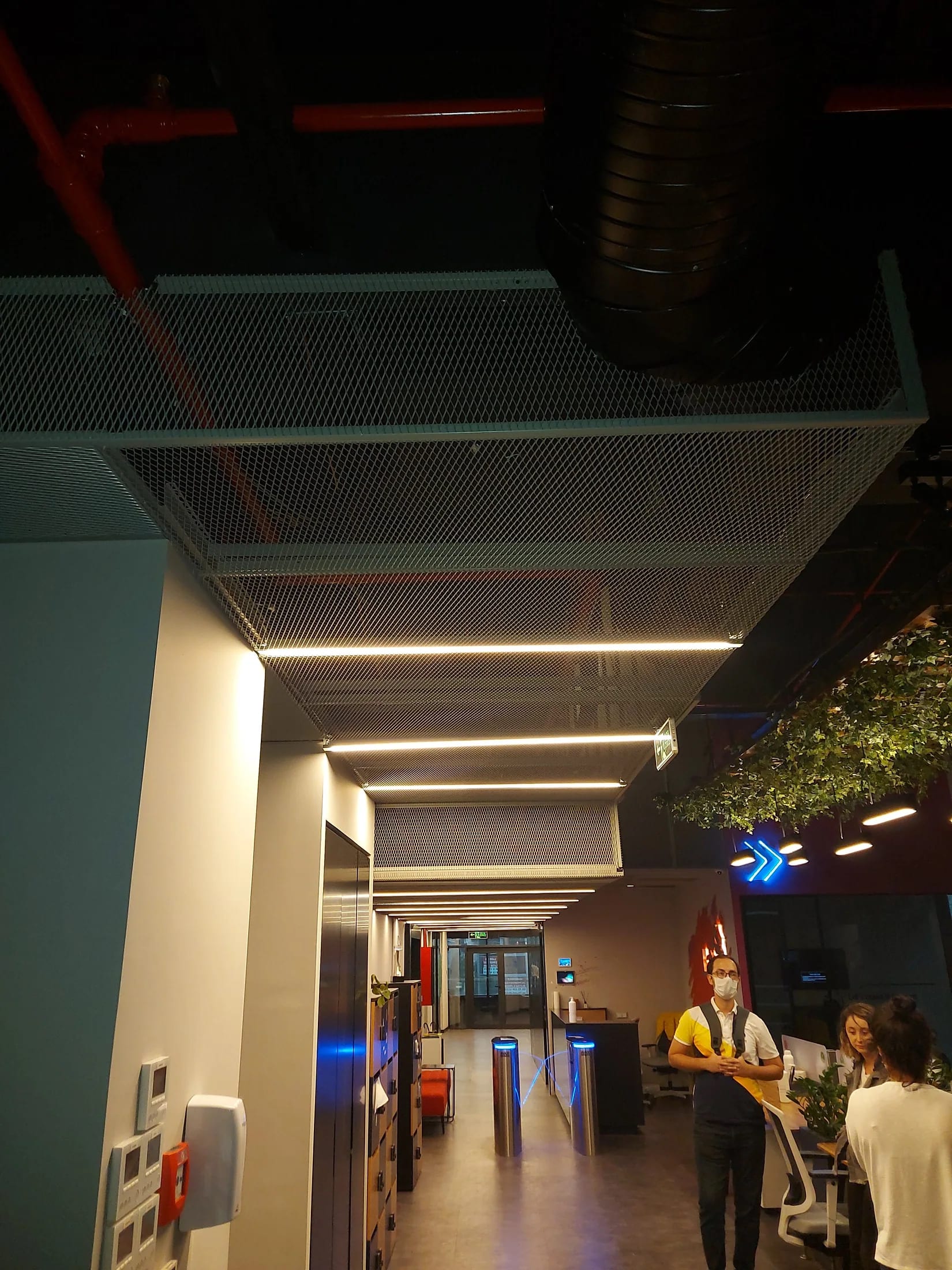 Mesh Metal Asma Tavan uygulaması — İstanbul, Ekin Yapı Dekorasyon — Fotoğraf 9/14